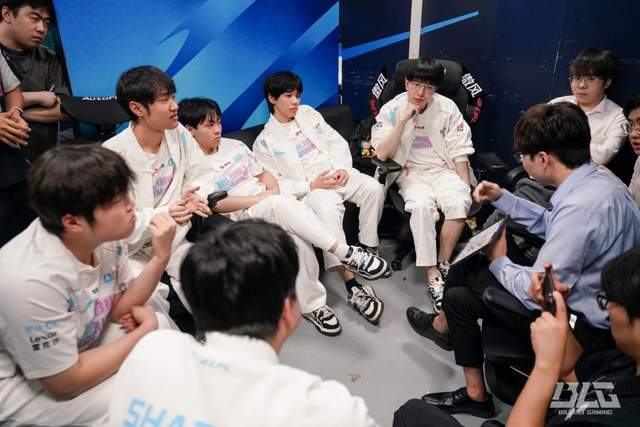 LPL登峰组激战正酣，iG迎战TES忍界大战再启，阿水直面昔日队友！