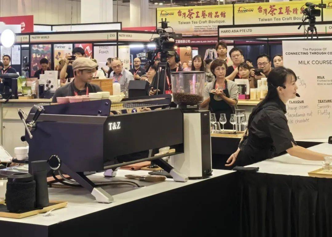 赛事回顾|新加坡全国咖啡锦标赛(SNCC)比赛指定用机:T&Z品牌飞跃咖啡机闪耀国际舞台,广受好评!