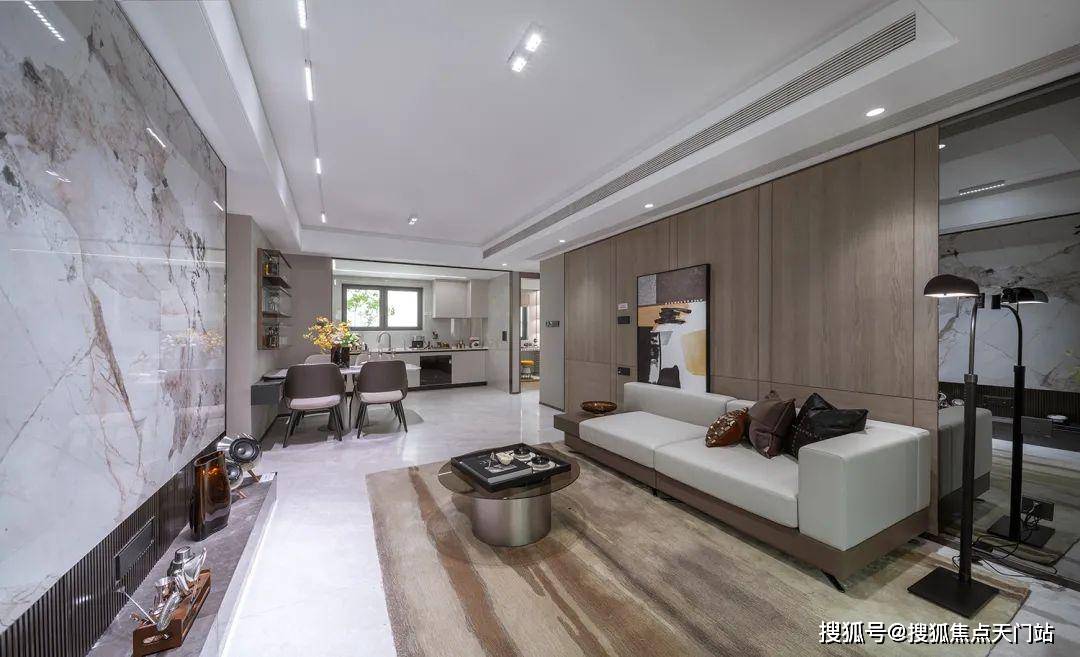 400万级“必看盘”，大虹桥的版本答案！「华发虹桥四季」在售中！在售建面约91-132㎡三房四房！