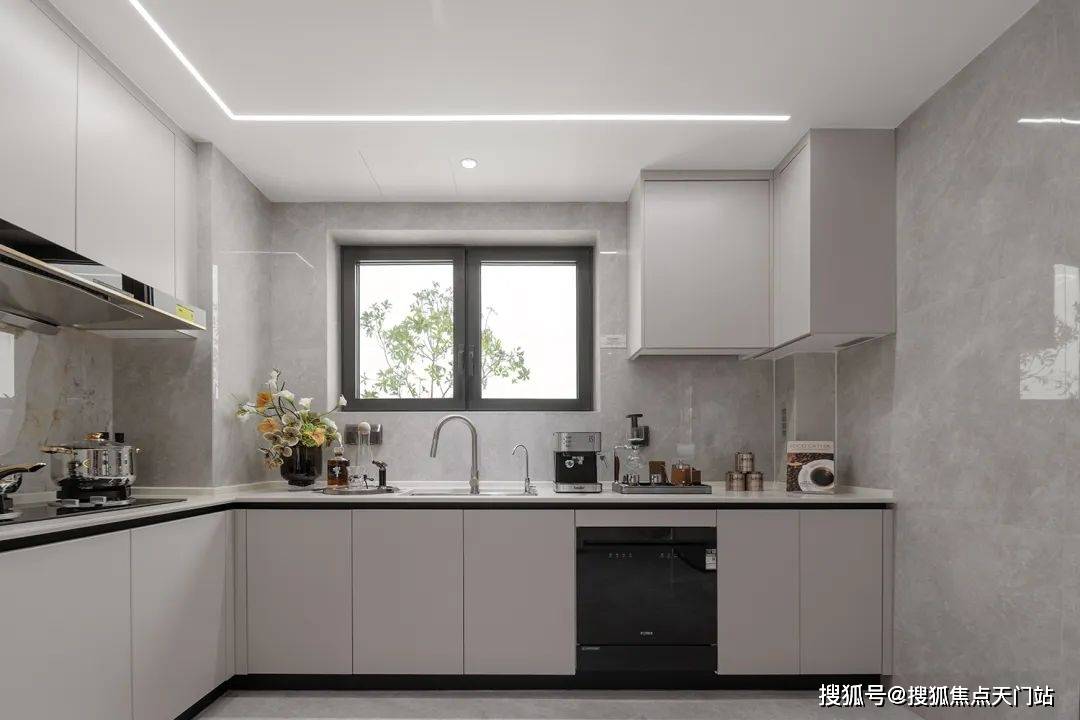 上海450万级“必看盘”，大虹桥的版本答案！「华发虹桥四季」在售中！在售建面约91-132㎡三房四房！