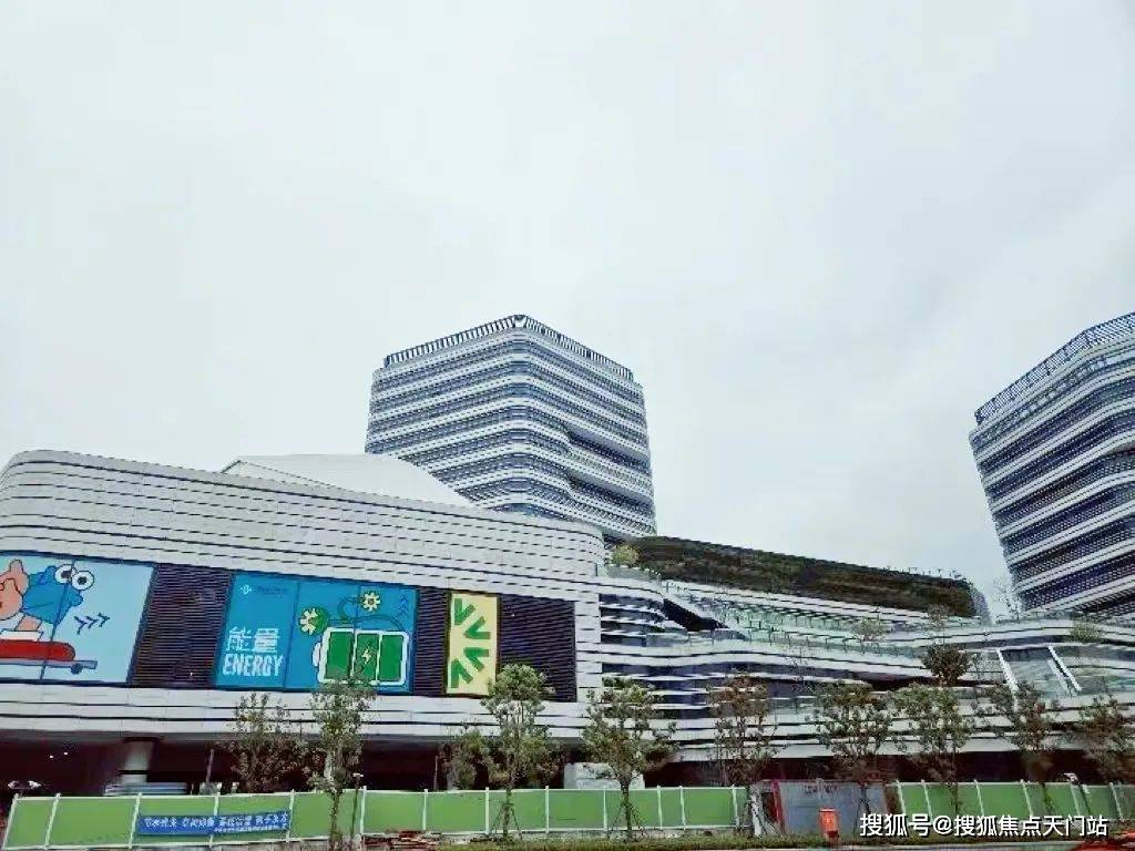 上海450万级“必看盘”，大虹桥的版本答案！「华发虹桥四季」在售中！在售建面约91-132㎡三房四房！