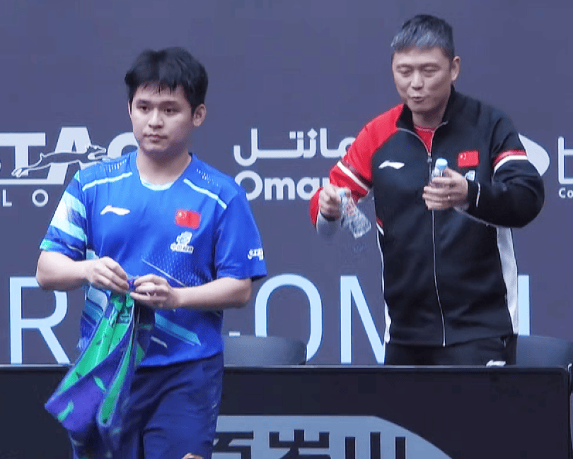 林诗栋上演惊天逆转！单局1-8落后翻盘，恶战5局晋级球星赛8强